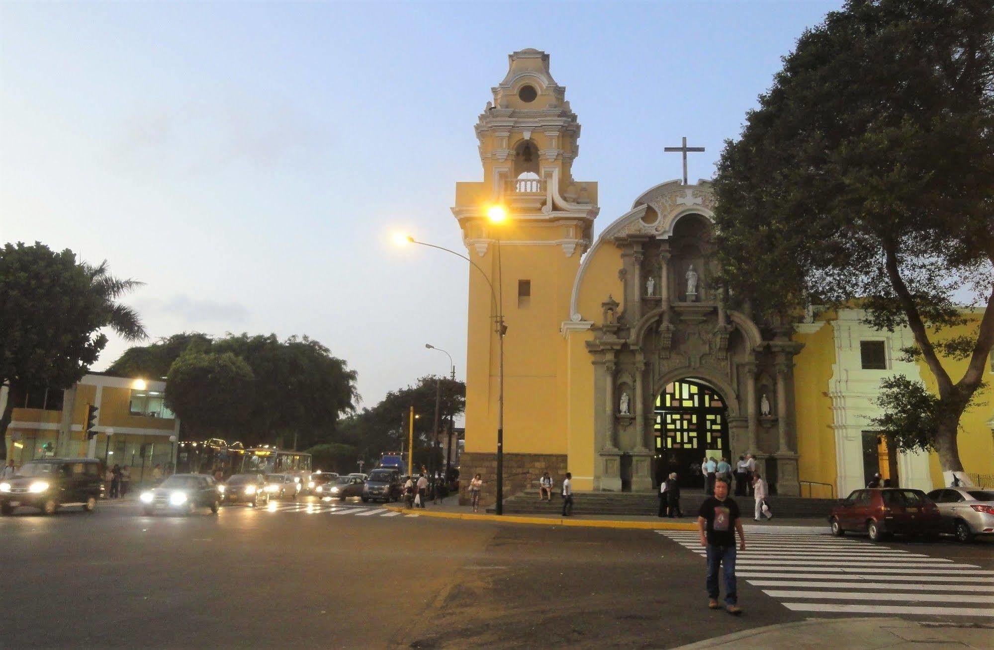 D'Osma Bed & Breakfast Lima Exterior foto